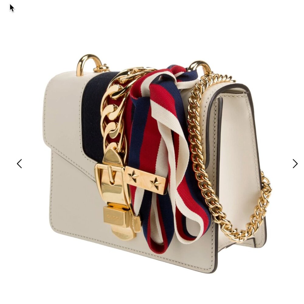 Gucci Sylvie Mini Bag - Picture 3 of 7